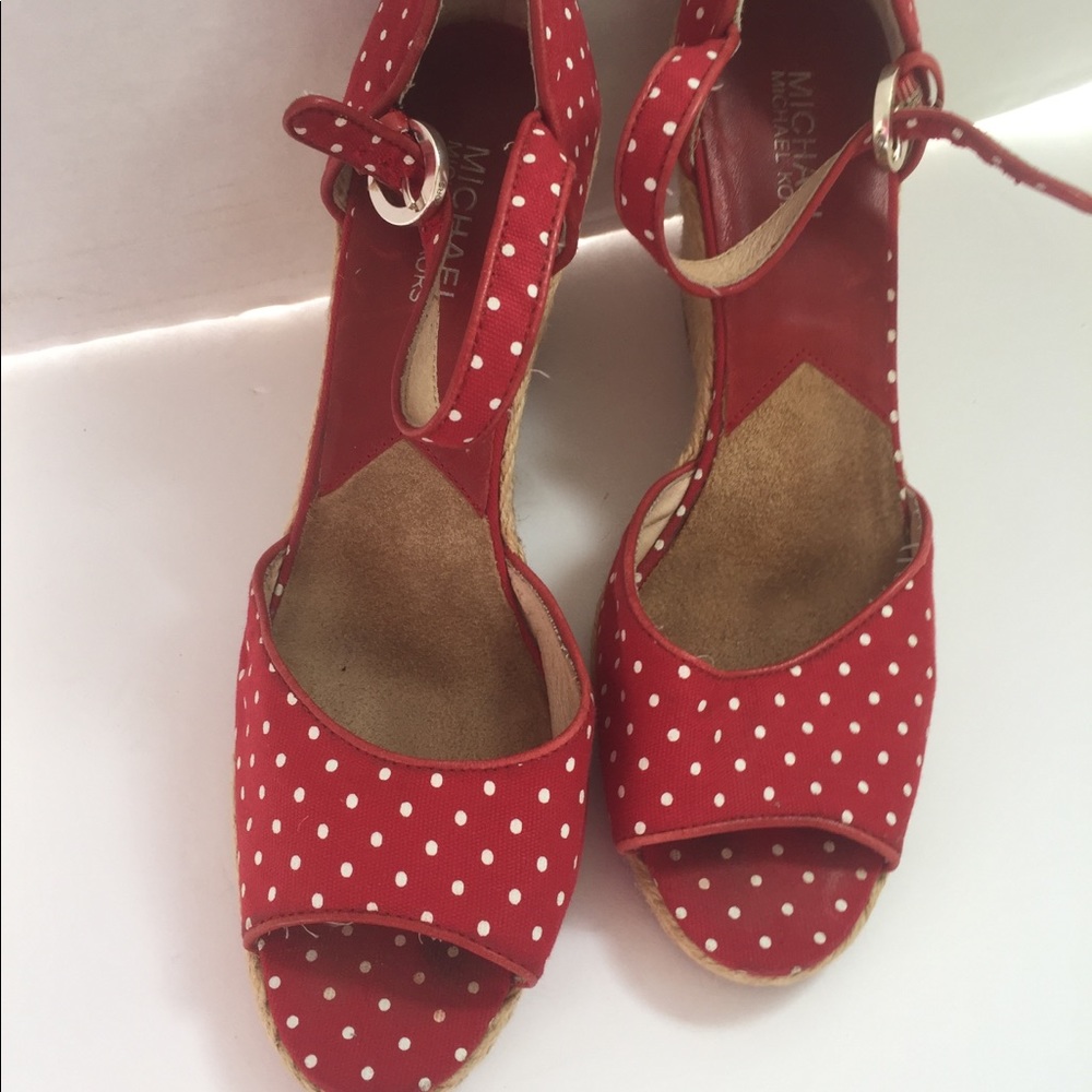 Michael kors Wedges Size 9